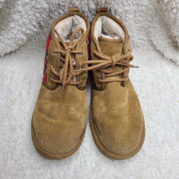 UGG Nuemel Classic Tartan Laceup Ankle Boots sz 38 - Picture 2 of 7